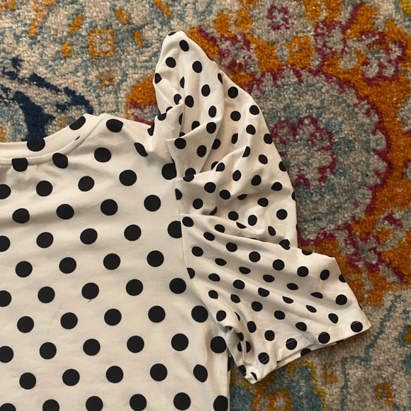 SOLD! NEW! Boutique White & Black Polka Dots Layered Ruffle Sleeve Top L - Picture 11 of 14
